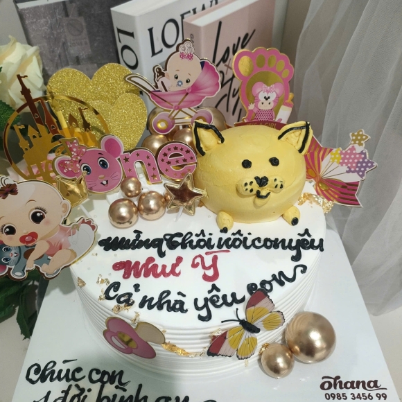 Bánh kem cho chị mẹ bé