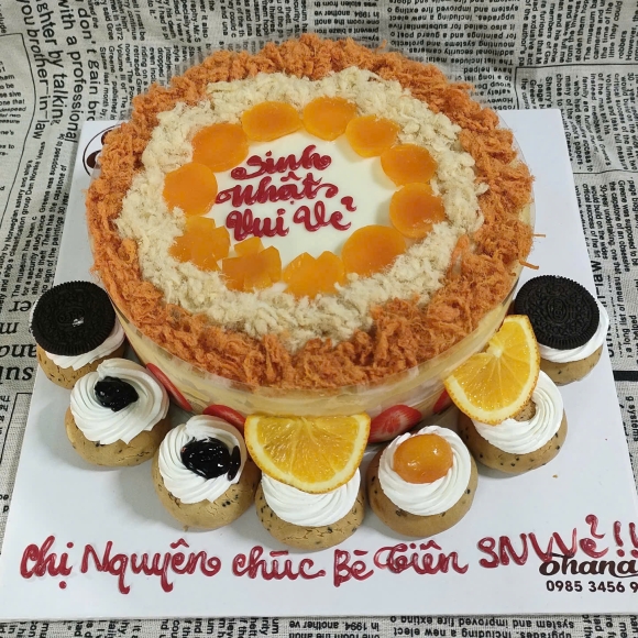 Bánh bông lan trứng muối 