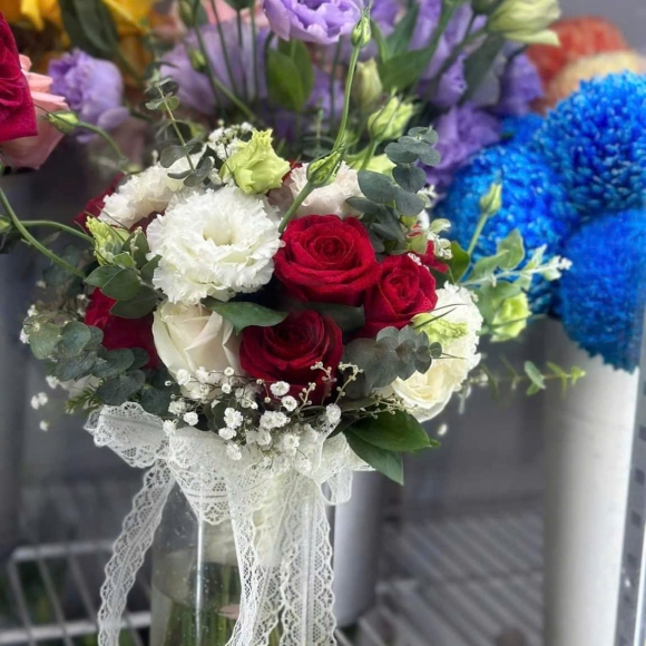 Hoa cầm tay cô dâu 