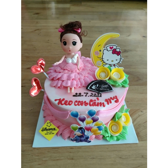 Bánh kem cho chị bé