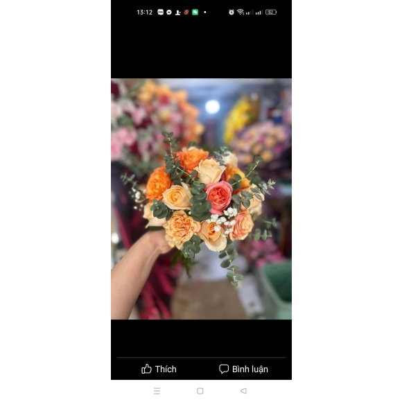 Hoa cầm tay cô dâu 